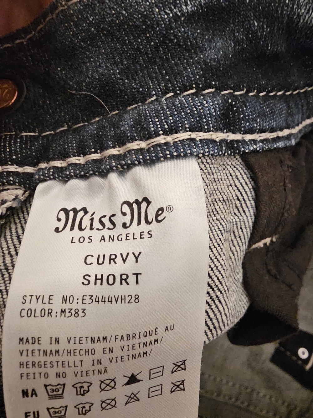 Miss Me Dark Blue Curvy Denim Shorts - Picture 3 of 3